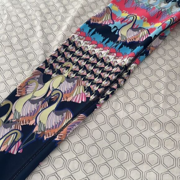 NUX flamingo pattern yoga leggings XS - Picture 2 of 4